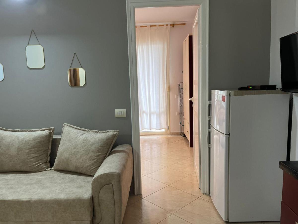 Lungomare Vlore Con Garage Privato 2 Lejlighed Eksteriør billede