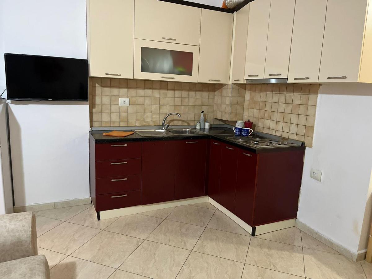 Lungomare Vlore Con Garage Privato 2 Lejlighed Eksteriør billede